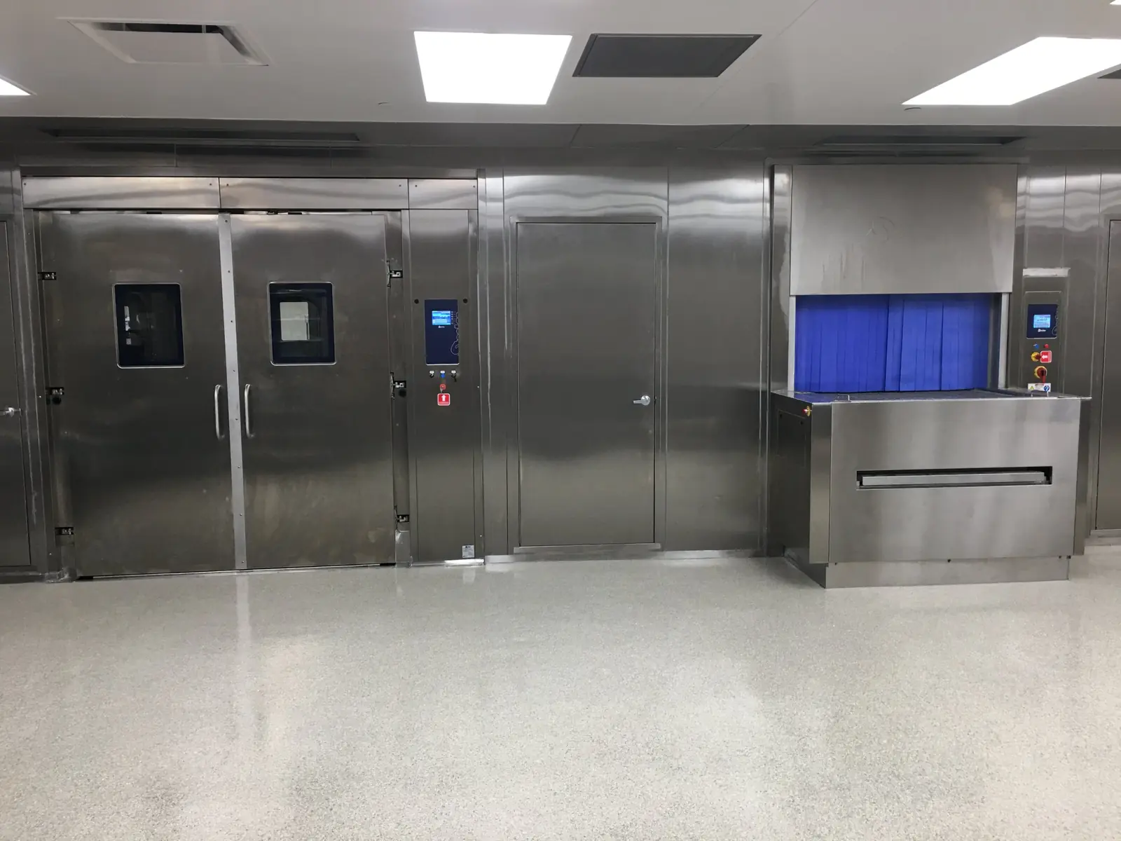 Cage and rack washer and tunnel washer after installation by Stonaker Hospital & Lab